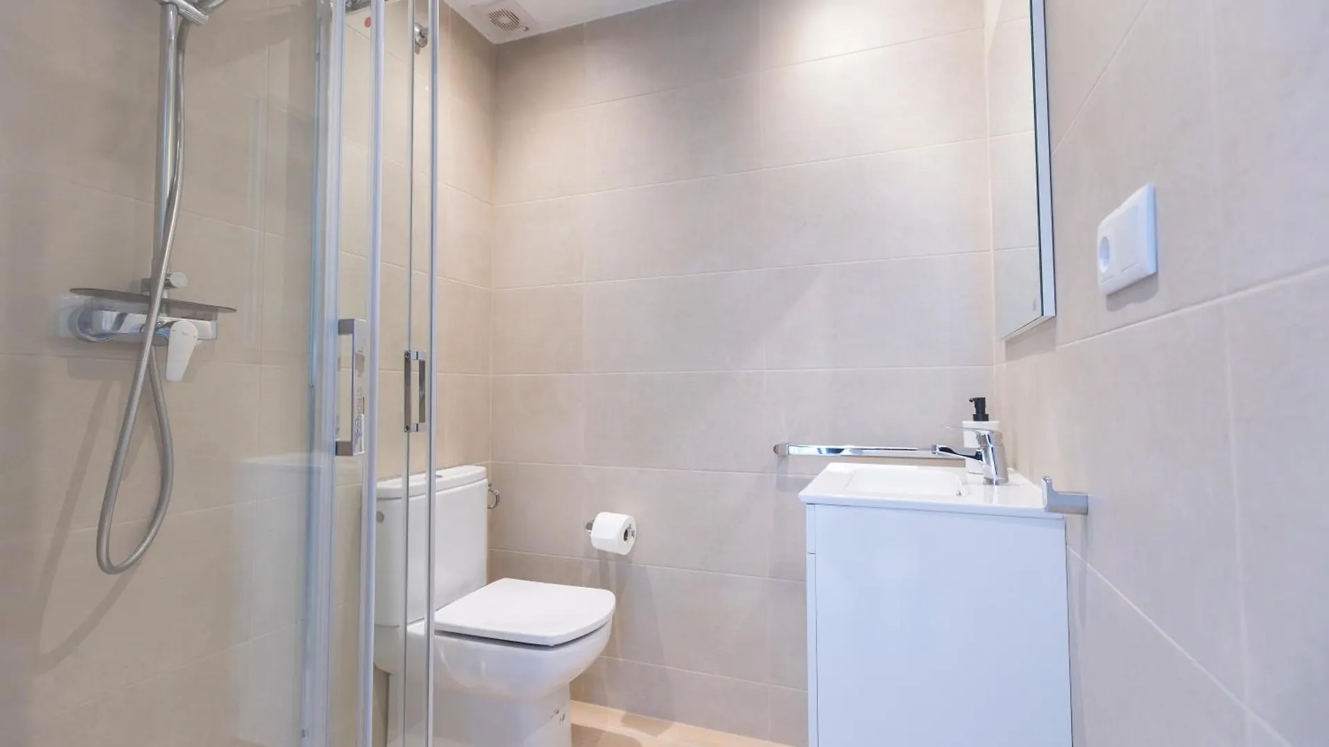 Lu&Cia Malaga Skyline Apartment 0*,  Spain
