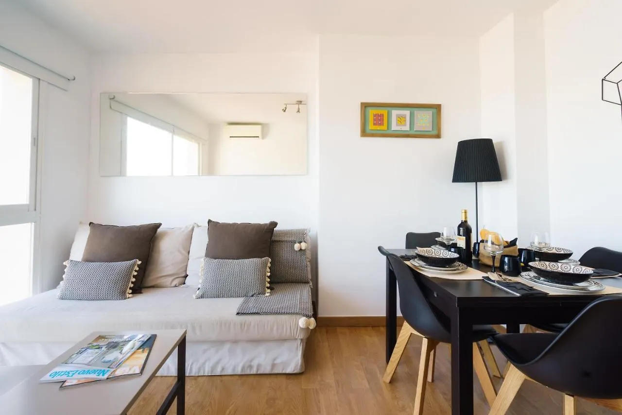 Lu&Cia Malaga Skyline Apartment